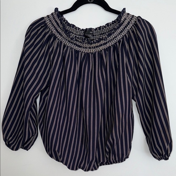 Aqua Navy Striped Women's off the shoulder top - size small - Picture 1 of 4
